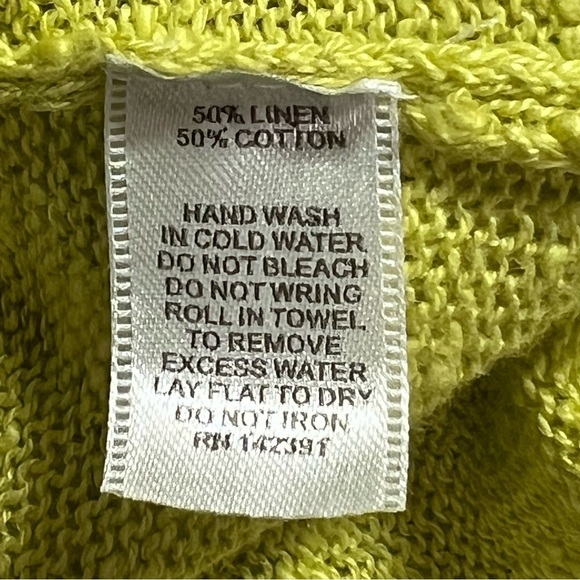 Ten-oh-8 Woman’s Size XL Lime Green & White Star Knit Sweater Pullover Top - Picture 8 of 9